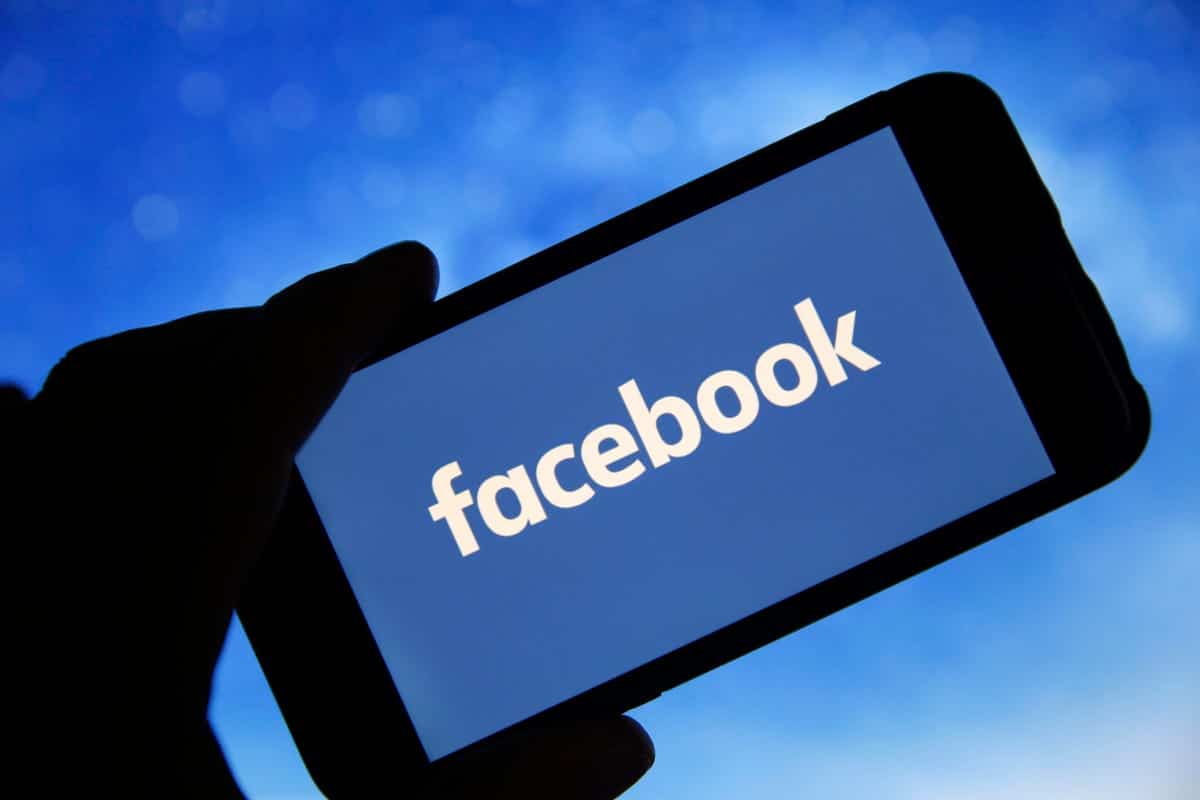 Facebook kullanıcı sayısı 3 milyona yaklaştı