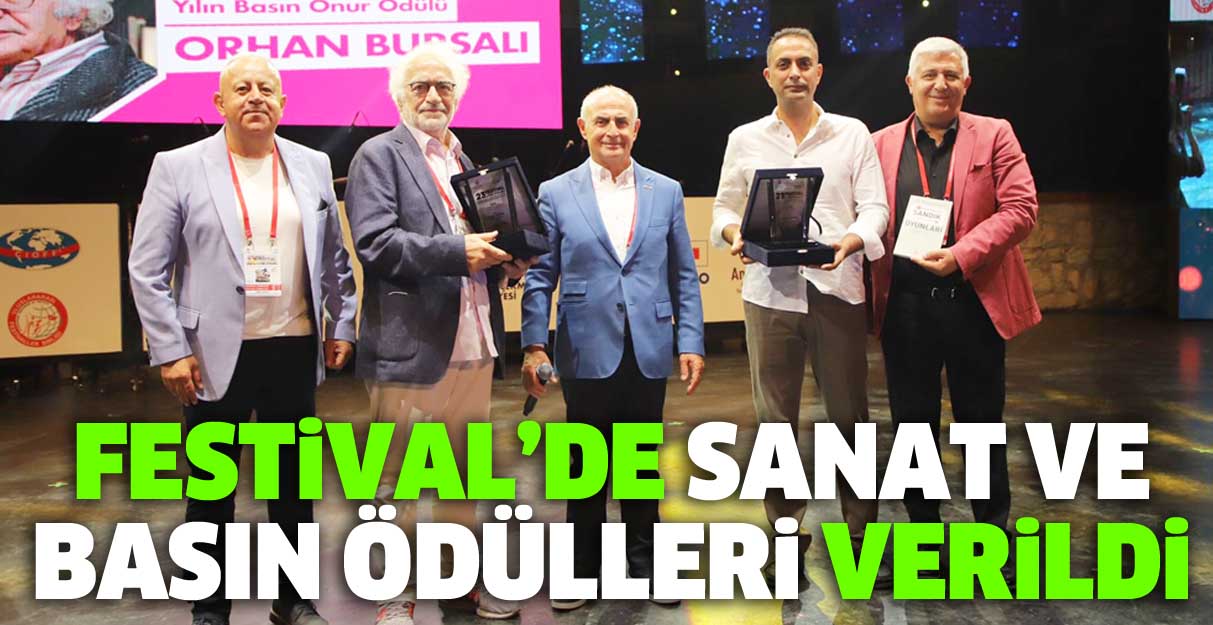 Uluslararası Festival’de sanat ve basın ödülleri verildi