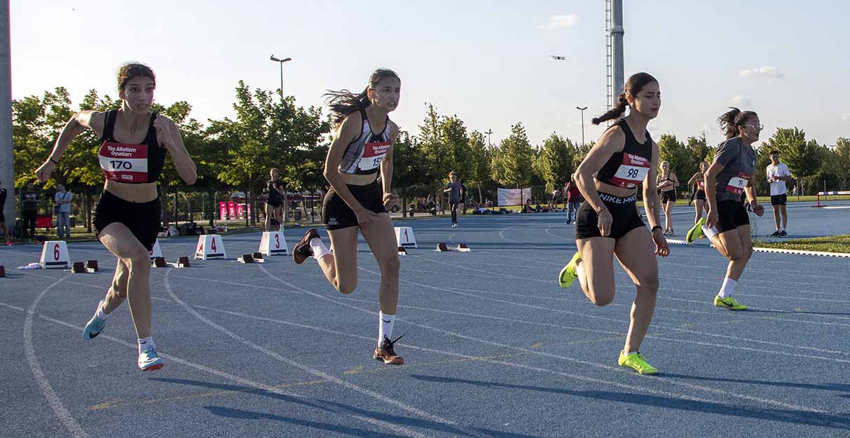 Yüzlerce kişi yarıştı