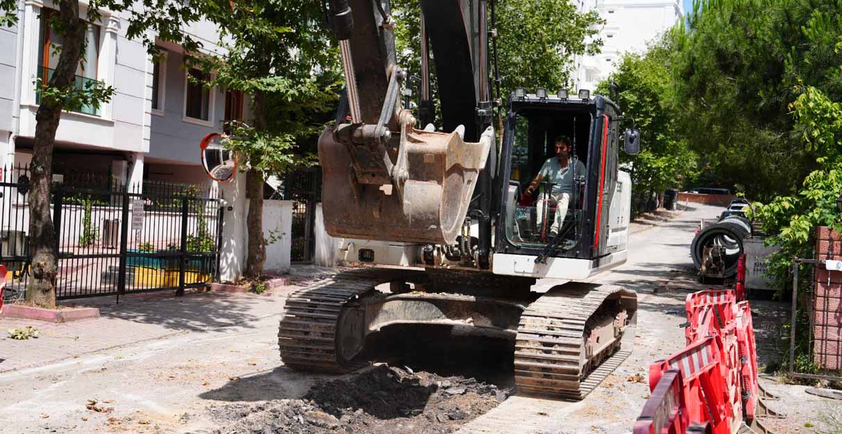 Yağmur suyu hattı çalışmaları sürüyor