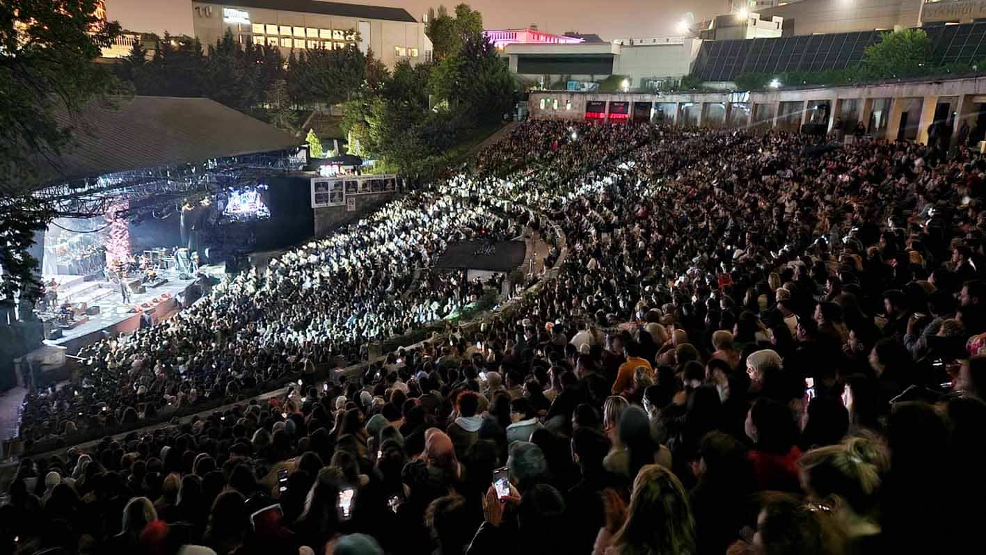 Harbiye’de yıldızlar geçidi