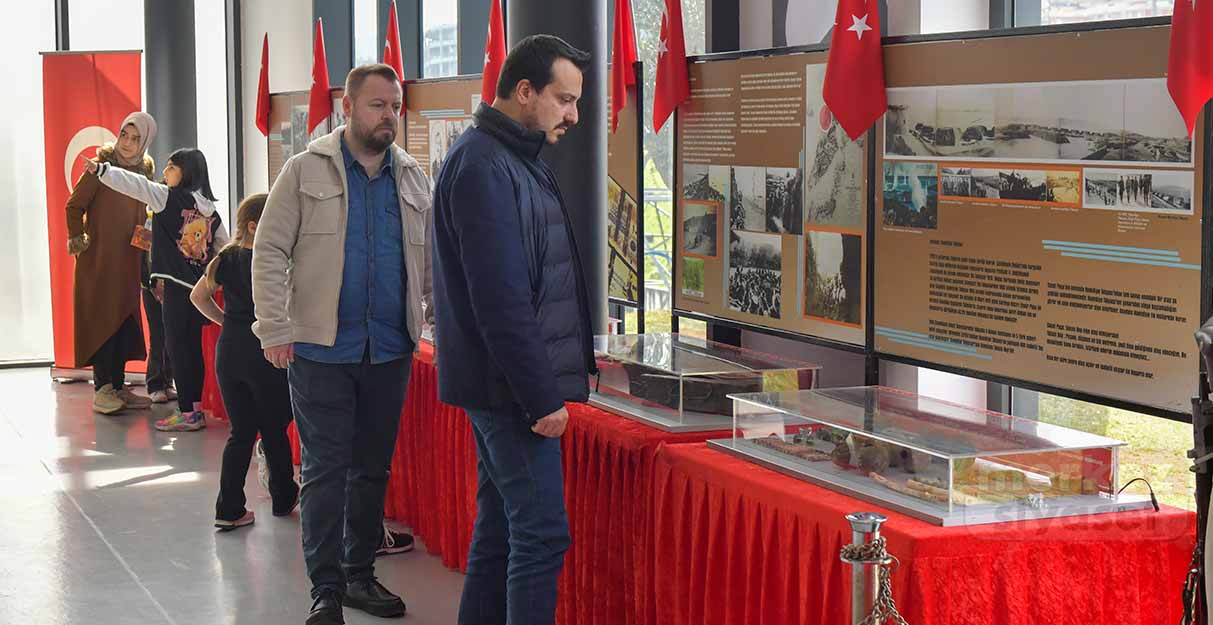 Çanakkale Sergisi’ne öğrencilerden yoğun ilgi