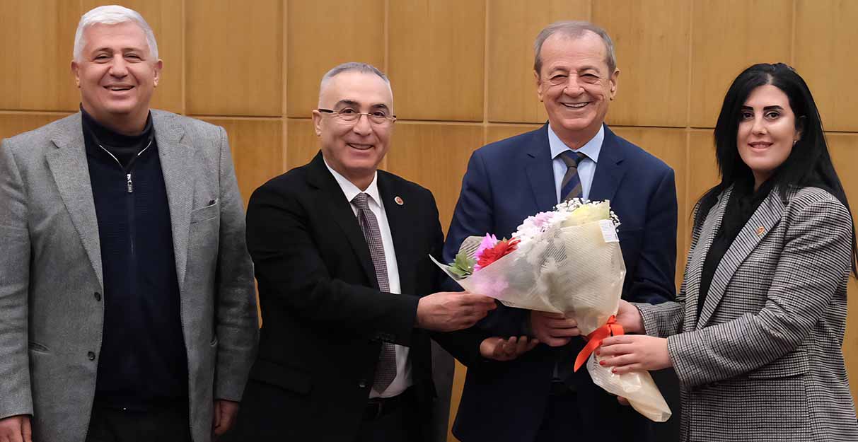 Cemal Süreya şiirleriyle anıldı