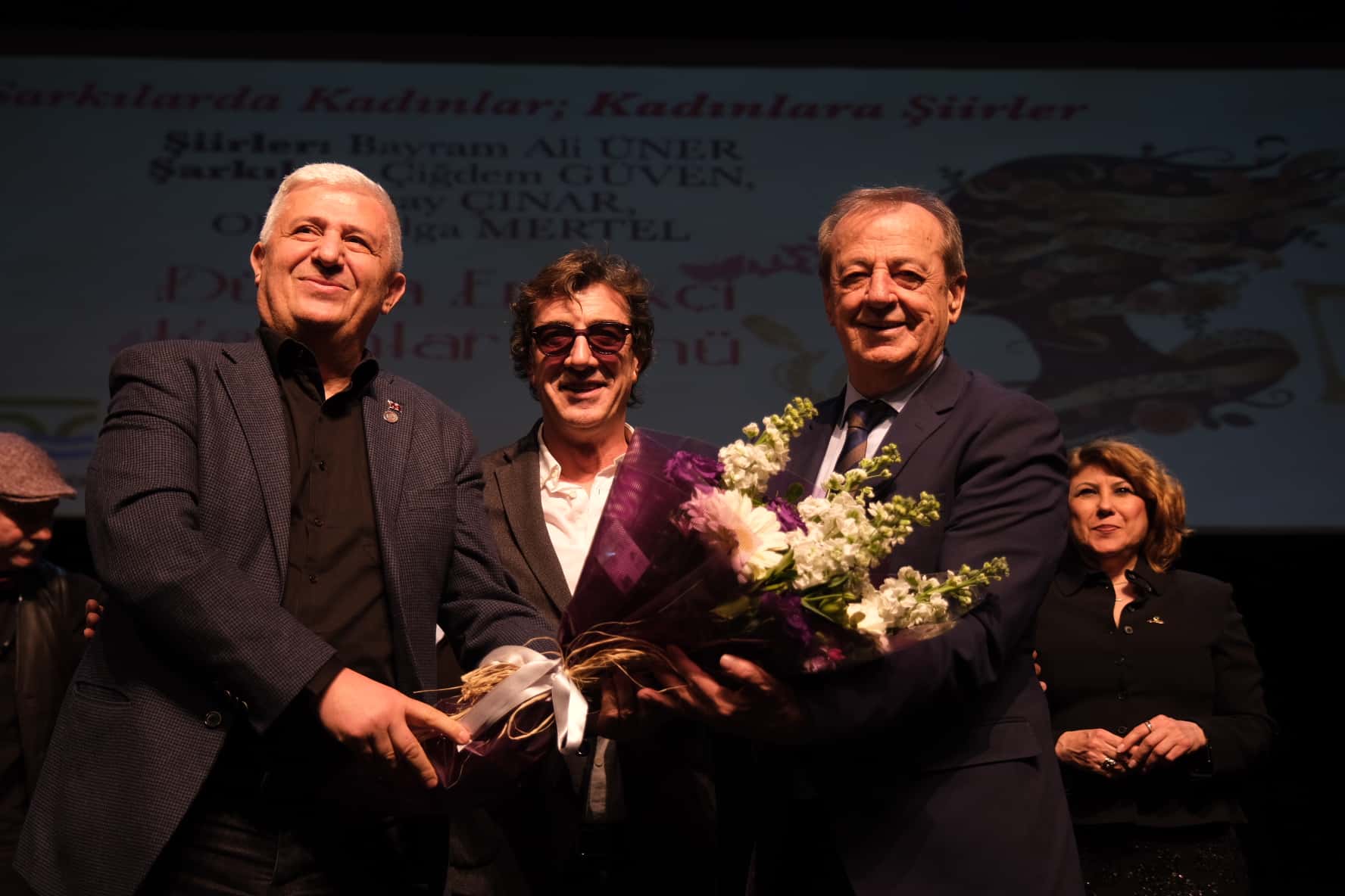 Büyükçekmece’de şiir ve müzik, kadınlar için buluştu