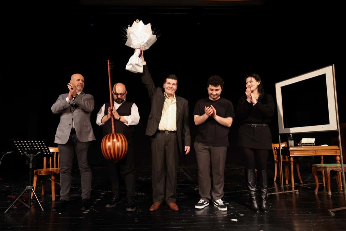 Veli’nin Oğlu Orhan sanat severlerle buluştu